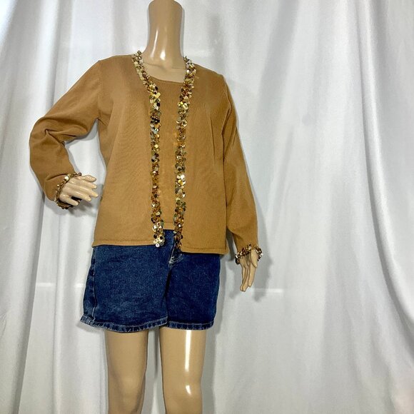 Camel Twinset with Sequins Sz Med - Picture 2 of 14